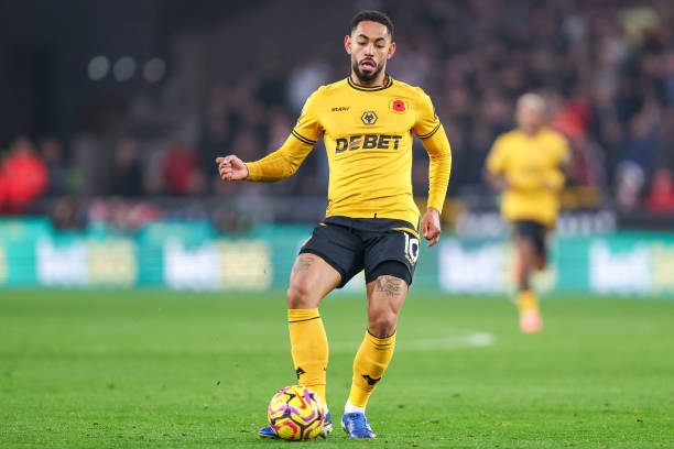 阵容稳定的 阵容稳定的