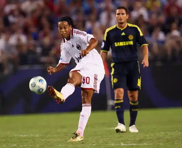 成为焦点讨 成为焦点讨