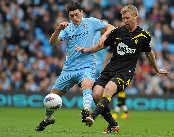 相比之下 相比之下