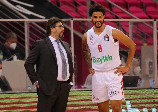 对法兰克福 对法兰克福